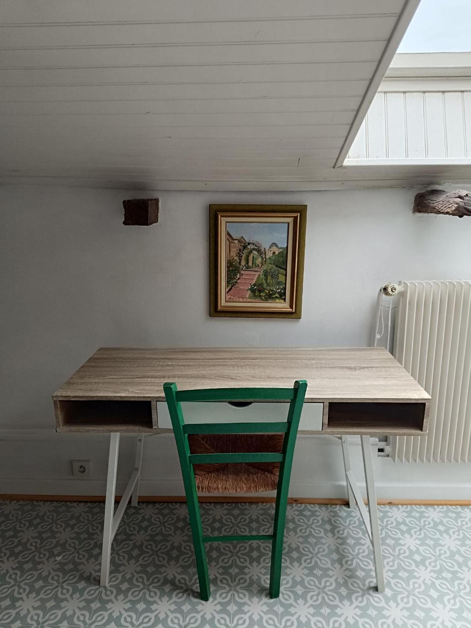 Sejourner Au Chateau De La Roue Grand Appartement Lissieu Esterno foto